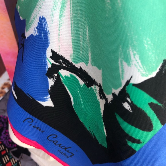 Vintage Pierre Cardin Paris Silk Scarf flowers - Picture 5 of 7
